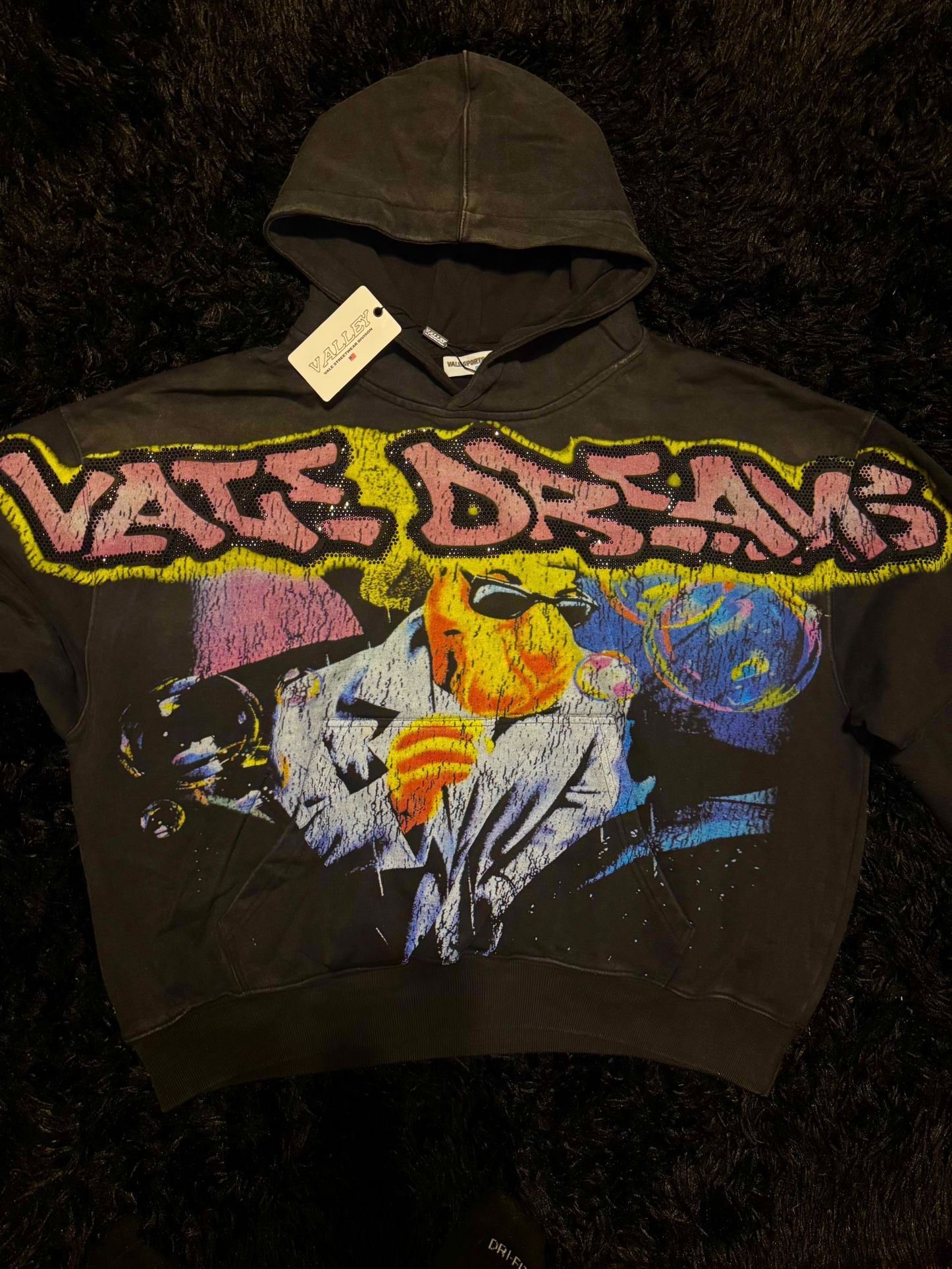 VALE FOREVER CAMEL BIG BLING HOODIE BLACK