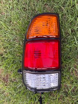 Toyota Tundra Tail Light