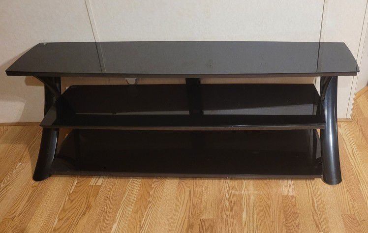 BLACK GLASS HEAVY DUTY TV STAND  HOLDS  82 INCH 