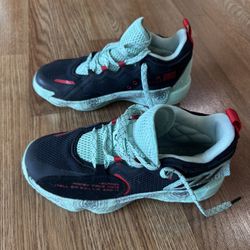 Adidas Dolla Ext/Ply Basketball Shoes Men US 7.5