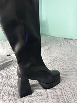 Heel Classic Boots 