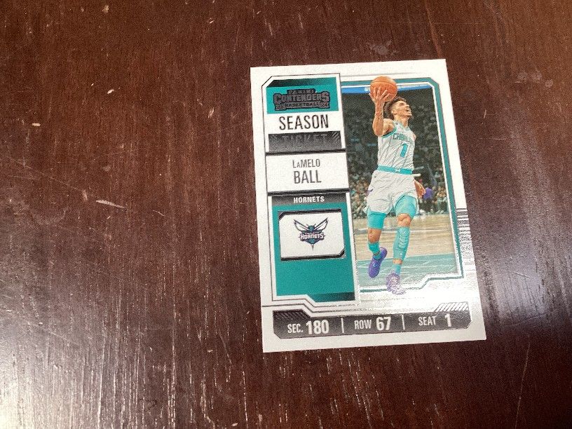 LaMelo Ball Basketball Card
