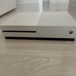 X Box Bundle For Sale 