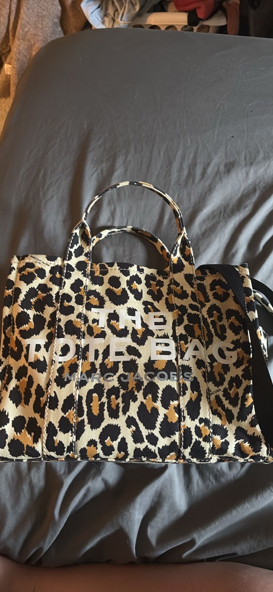 Marc Jacobs The Tote Bag