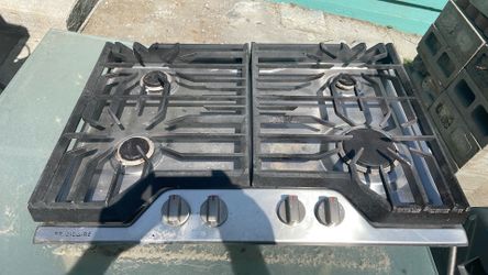 Gas top stove