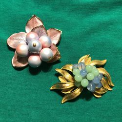 Two Vintage brooches