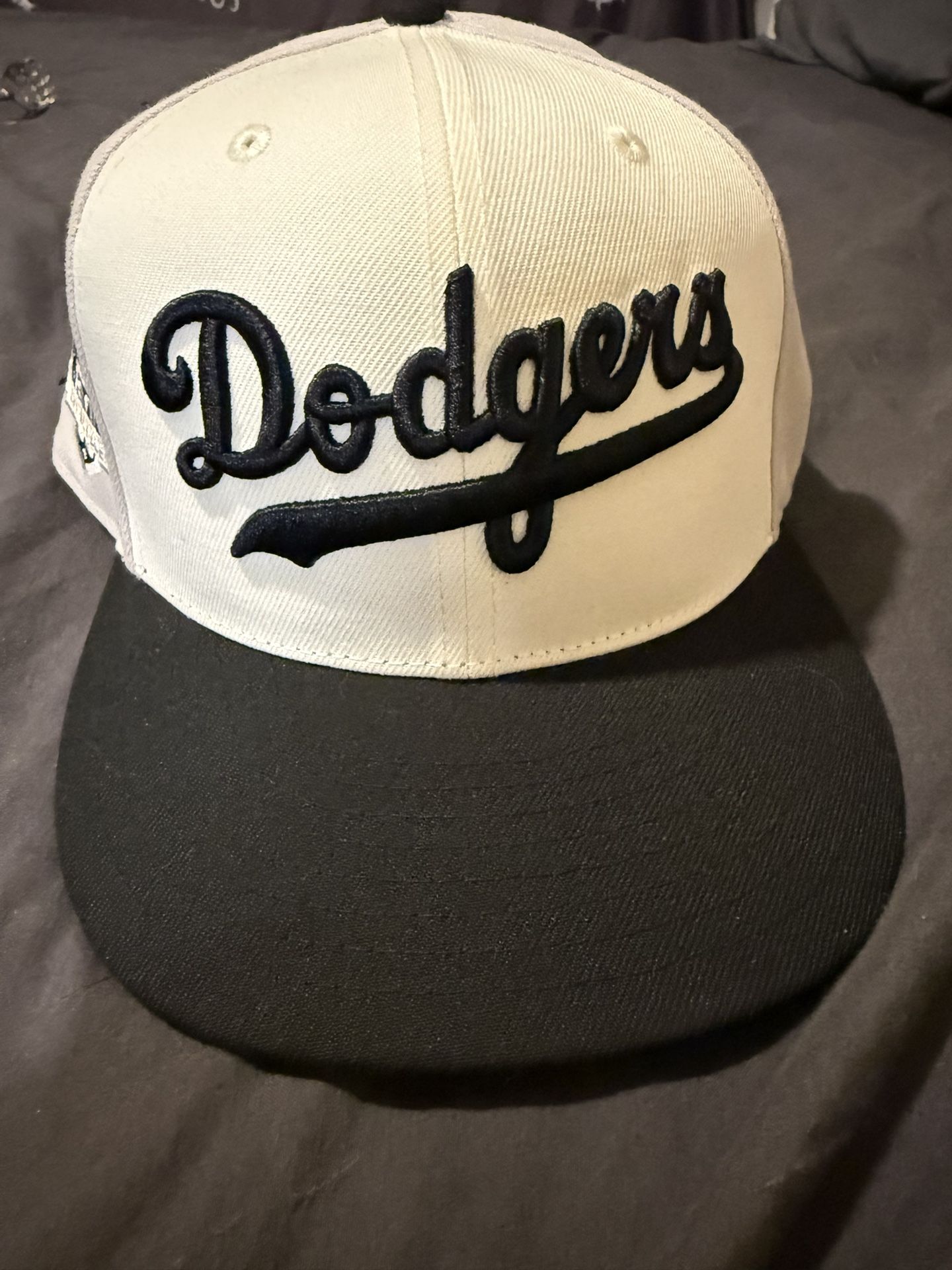 Dodgers hat