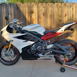 2017 Triumph Daytona 675R ABS