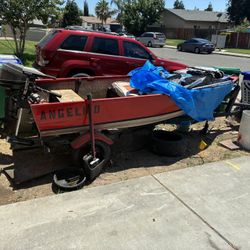 10ft Bass Boat with trolling motor