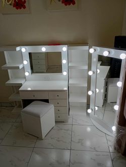 Vanitie Vanity Set For Kids