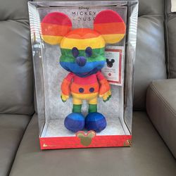 NEW IN BOX Disney Mickey Mouse Rainbow Special Edition 6