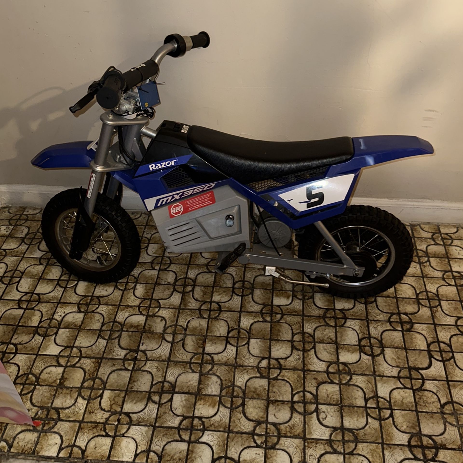 Razor Motorcycle good condition