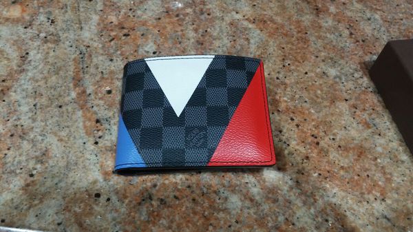 Louis Vuitton mens wallet. Authentic. Brand new. for Sale in Pembroke Pines, FL - OfferUp