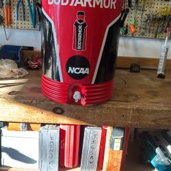 New Body armor Water Cooler With Spout