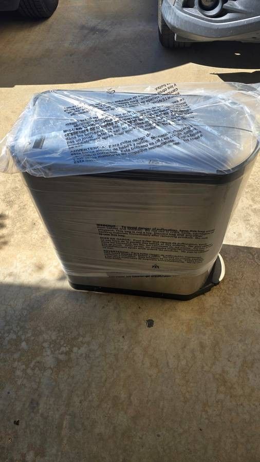 Simplehuman Step Trash