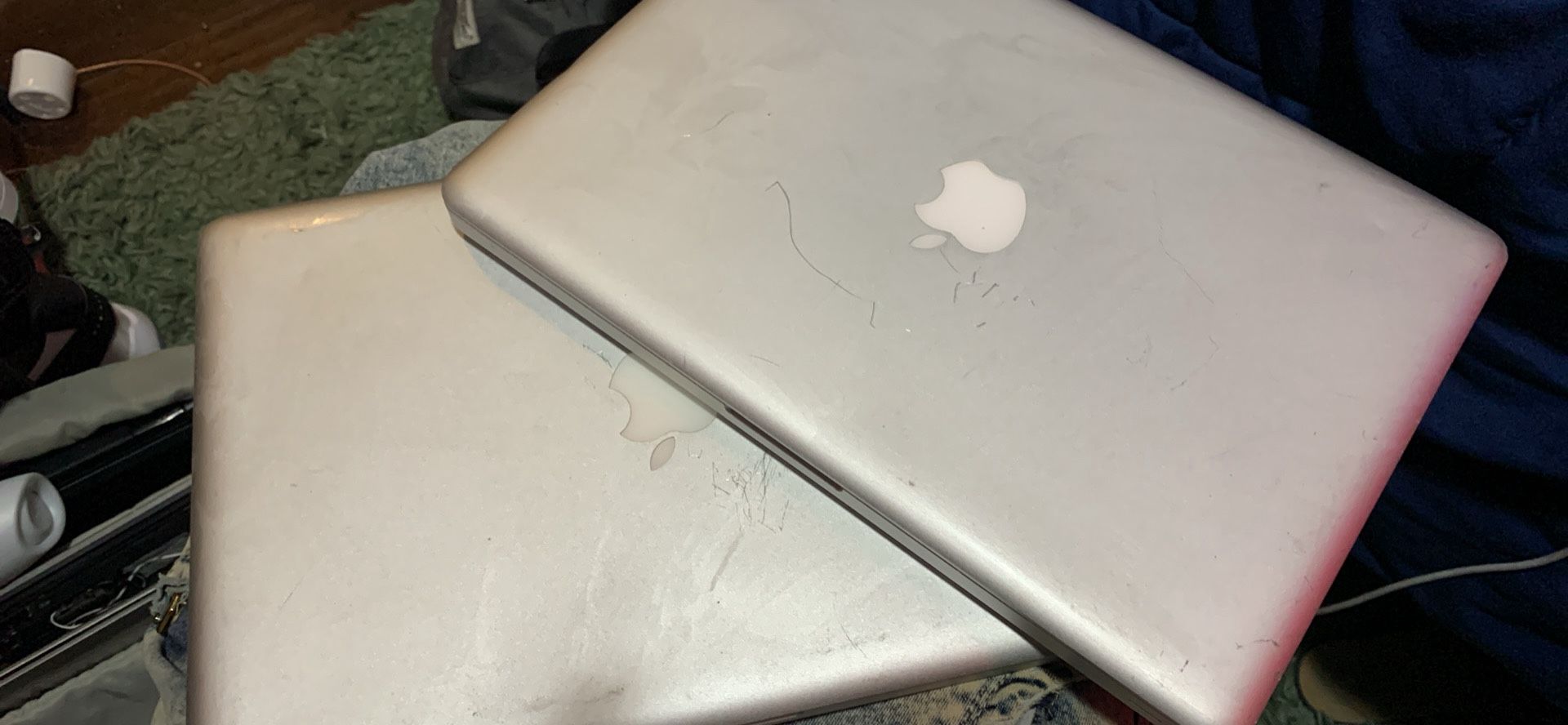 2 Functional MacBook Pros