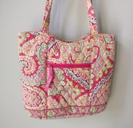 VERA BRADLEY SHOULDER BAG
