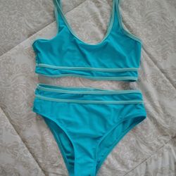New Beautiful Bathing Suit Size SMALL. See Photos. Cash, Pickup Only