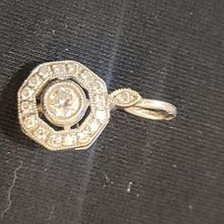 18k White Gold And Natural Diamond Pendant