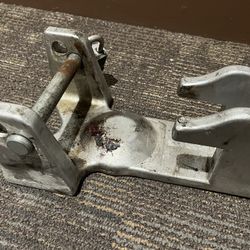 Gooseneck Lock Lock Included