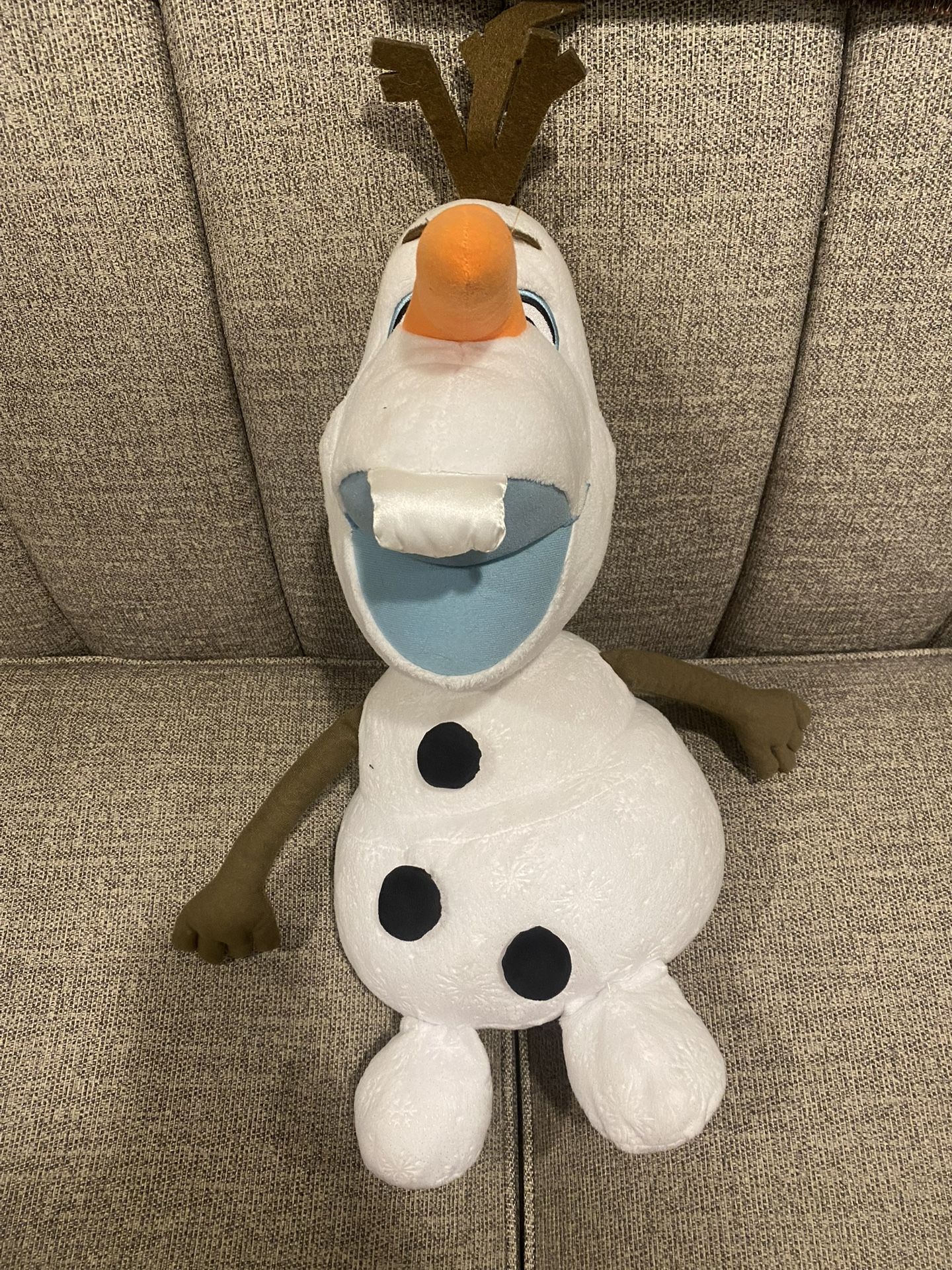 Olaf Plushie