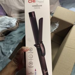 CHI Ceramic Curling Iron & 44 Iron Guard (2 Oz), Creates Smooth, Long-Lasting, Frizz-Free Curls & Waves, 90-Second Heat Up, 1.25", Chocolate Kit: New!
