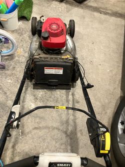 Honda Lawnmower  Needs Oil Leak Fix