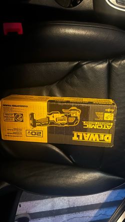 DEWALT Atomic 20V Max Oscillating Multi-Tool