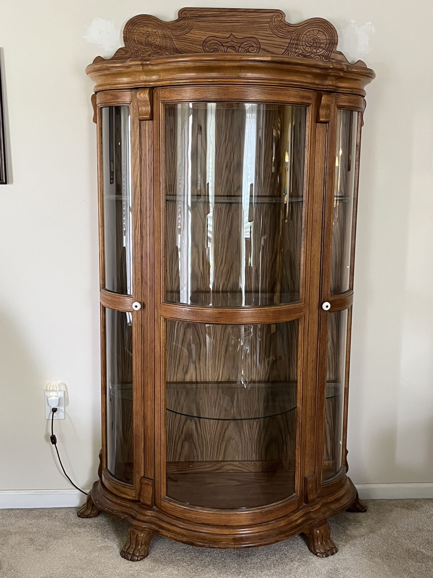 Curio Cabinet Good Condition