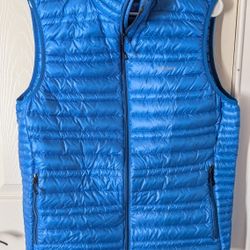 Patagonia vest Size Medium 