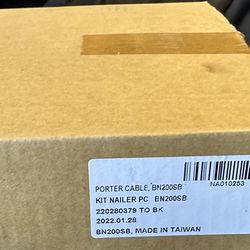 NEW Pneumatic Pin Nailer & Brad Nailer Kit — UNOPENED