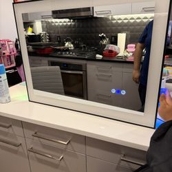 LED Vanity Mirror