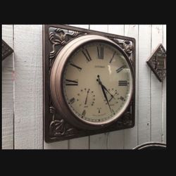 Patio Yard Decorations Giant Clock Was $200