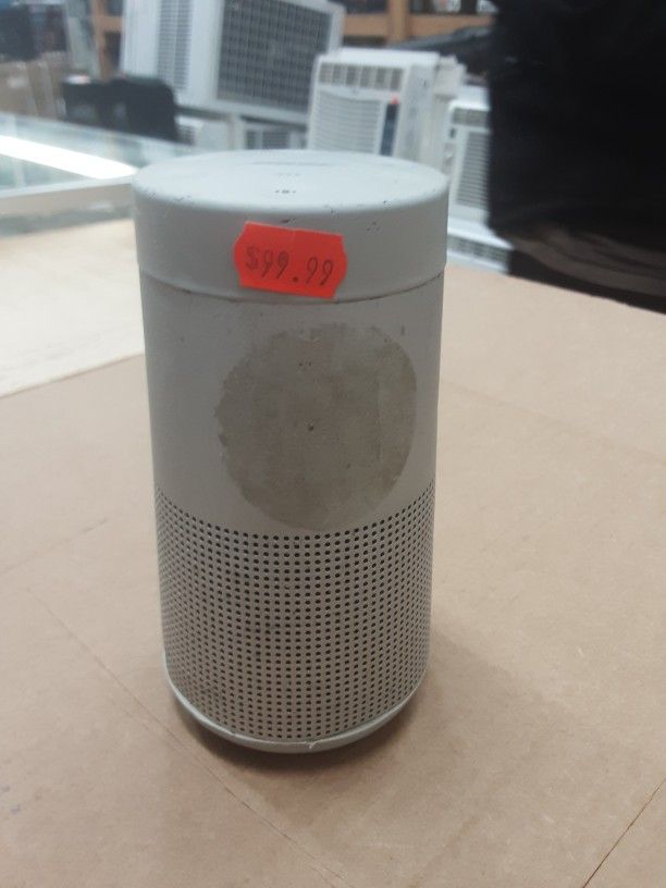 Bose The SoundLink Revolve, The Portable Bluetooth Speaker with 360 Wireless Surround Sound, Triple Grey