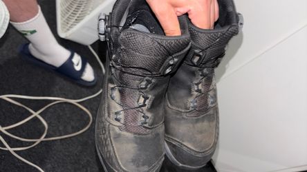 Redwing apex work boots size men8.5