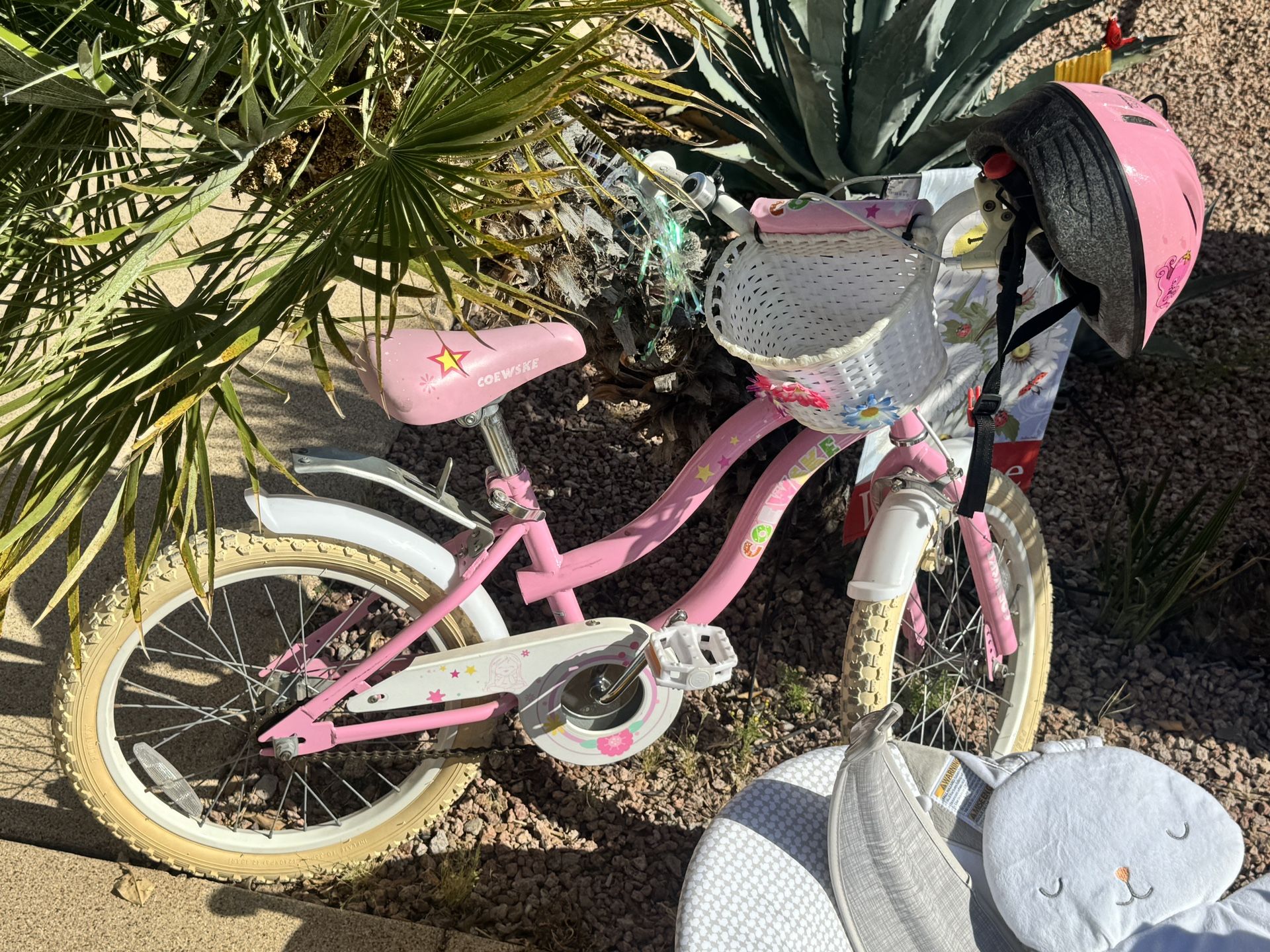 Girls Bike + Helmet