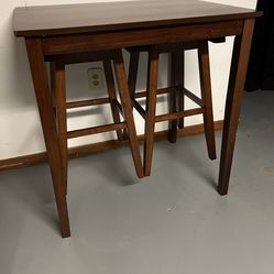 3 Piece Bar Table Set