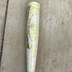 Metalstorm White Tribal Baseball Bat Size 34”, 27 oz -7 , 2 3/4” Barrel Size 