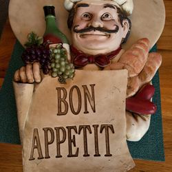 “BON APPETITE” Resin Wall Hanging
