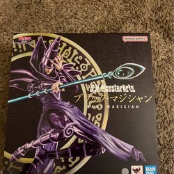 S.H.MonsterArts Yu-Gi-Oh! Dark Magician TAMASHII NATIONS Bandai Japan New