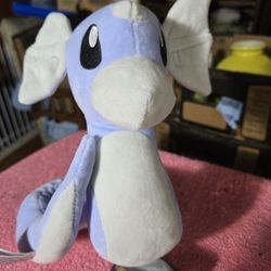 9" Pokémon Dratini Plushi