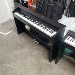 Casio PX-760 Electric Piano