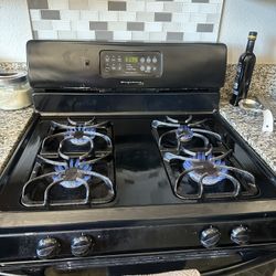 Black Stove 4 Burners