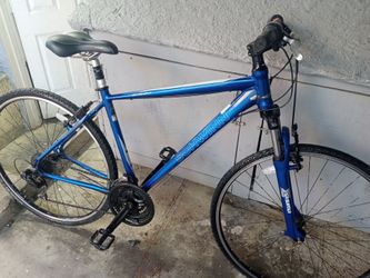 Schwinn Searcher Blue Hybrid Bike
