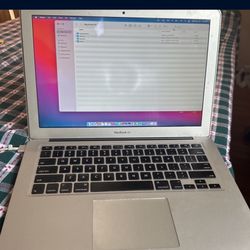 MacBook Air 13 Inch 