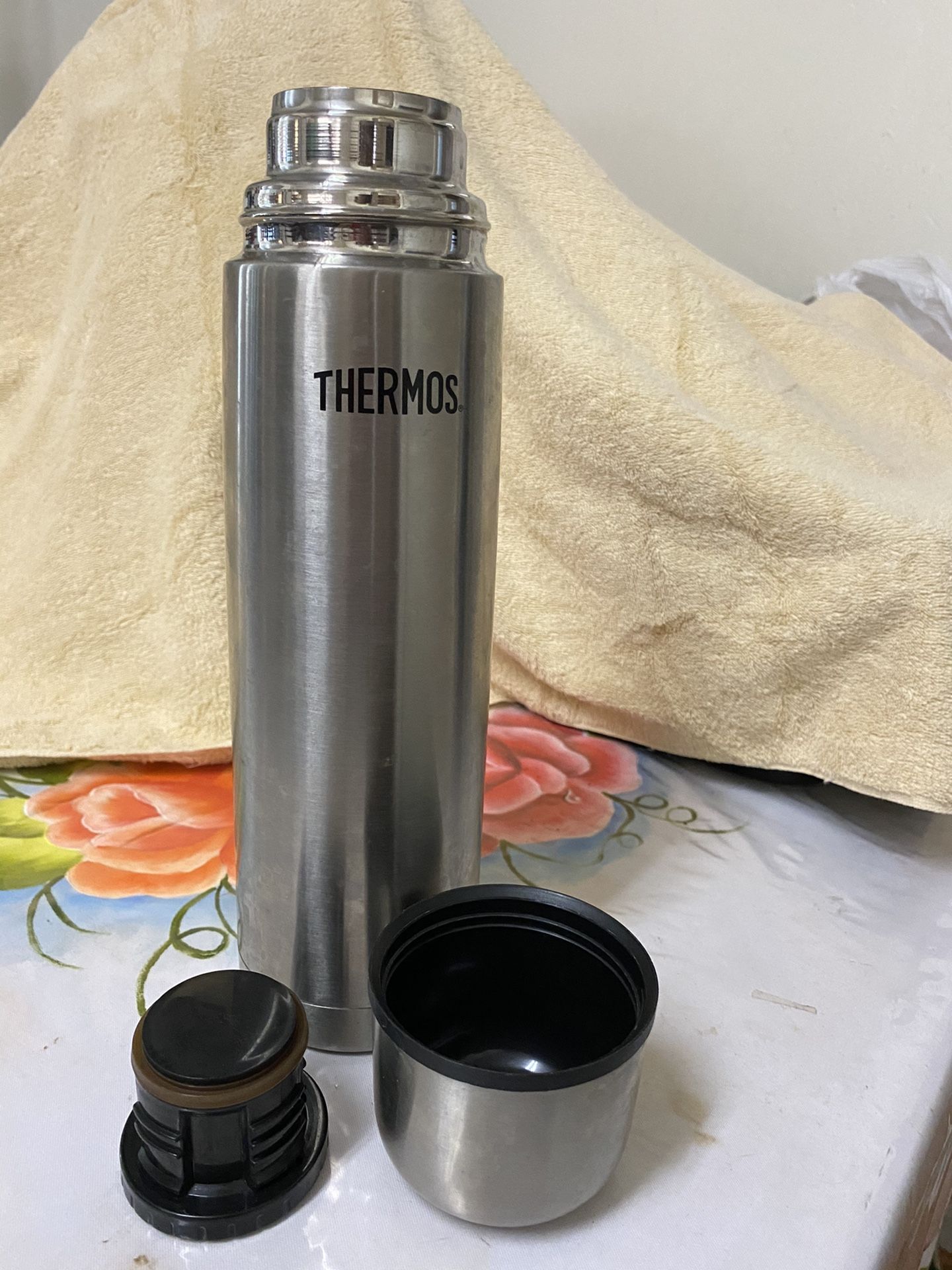 Thermos.