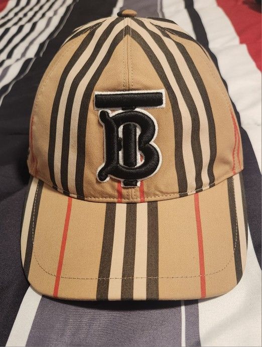 Burberry Hat 