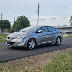 2012 Hyundai Elantra 