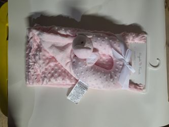 Blanket with travel pillow