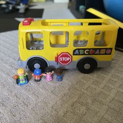 Fisher Price Little People Pull Along School Bus